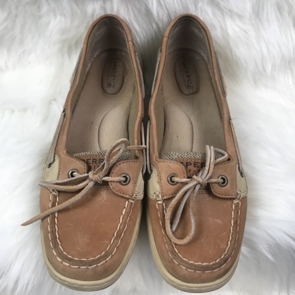 Sperry Angelfish tan Topsiders size 9